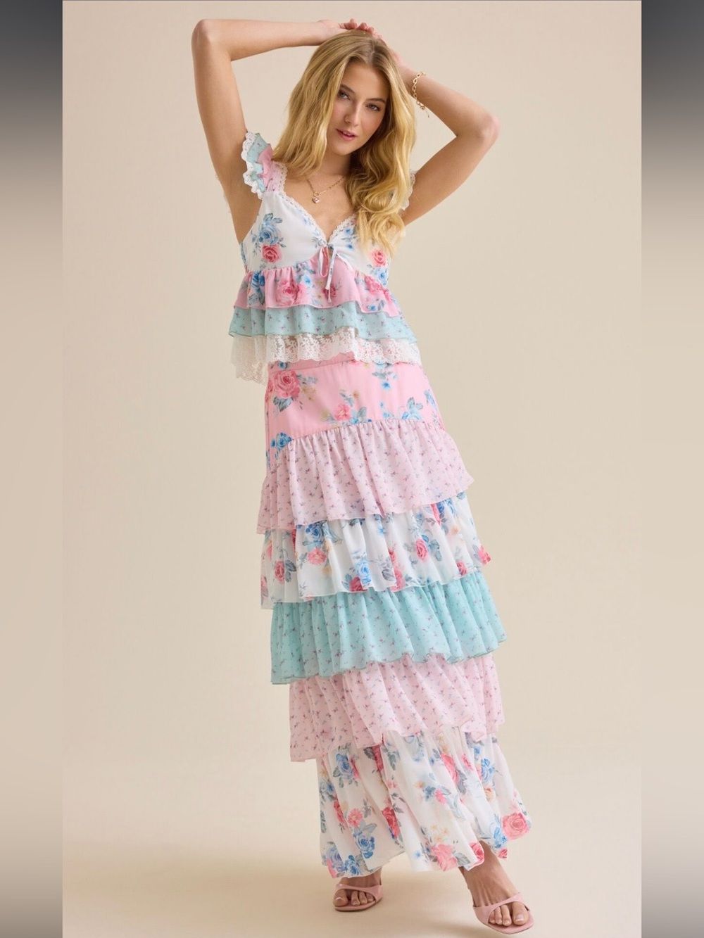 ALTAR’D STATE brea floral ruffle maxi skirt 💕